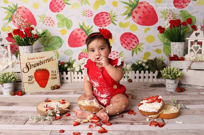 Watercolor cake smash backdrops summer strawberry background - whosedrop
